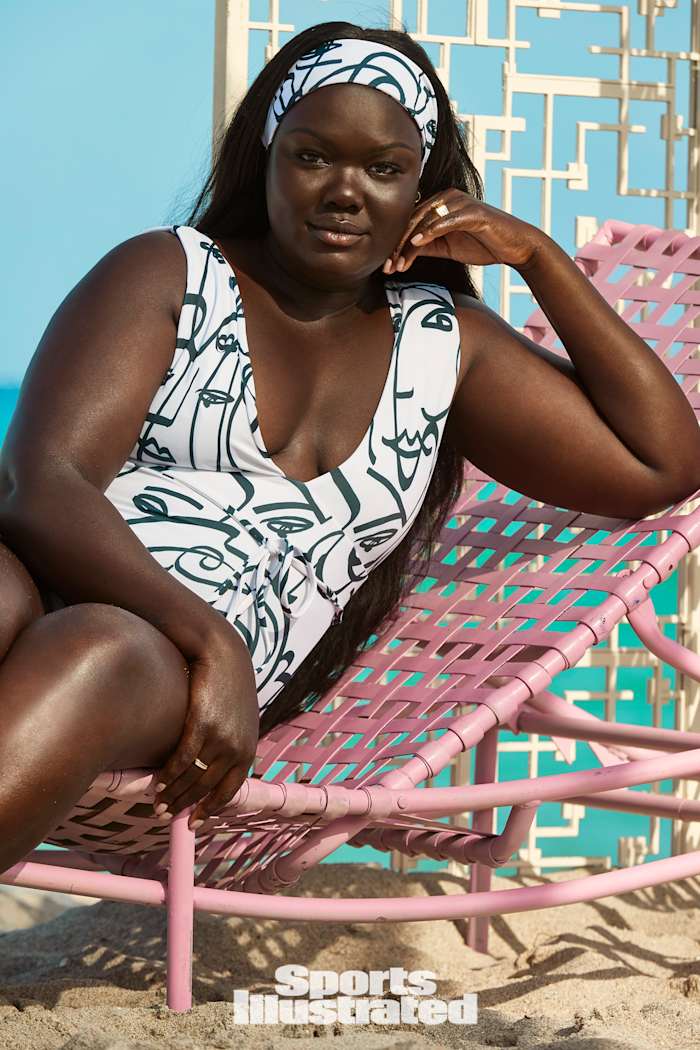 X163540_TK4_00491WMweb